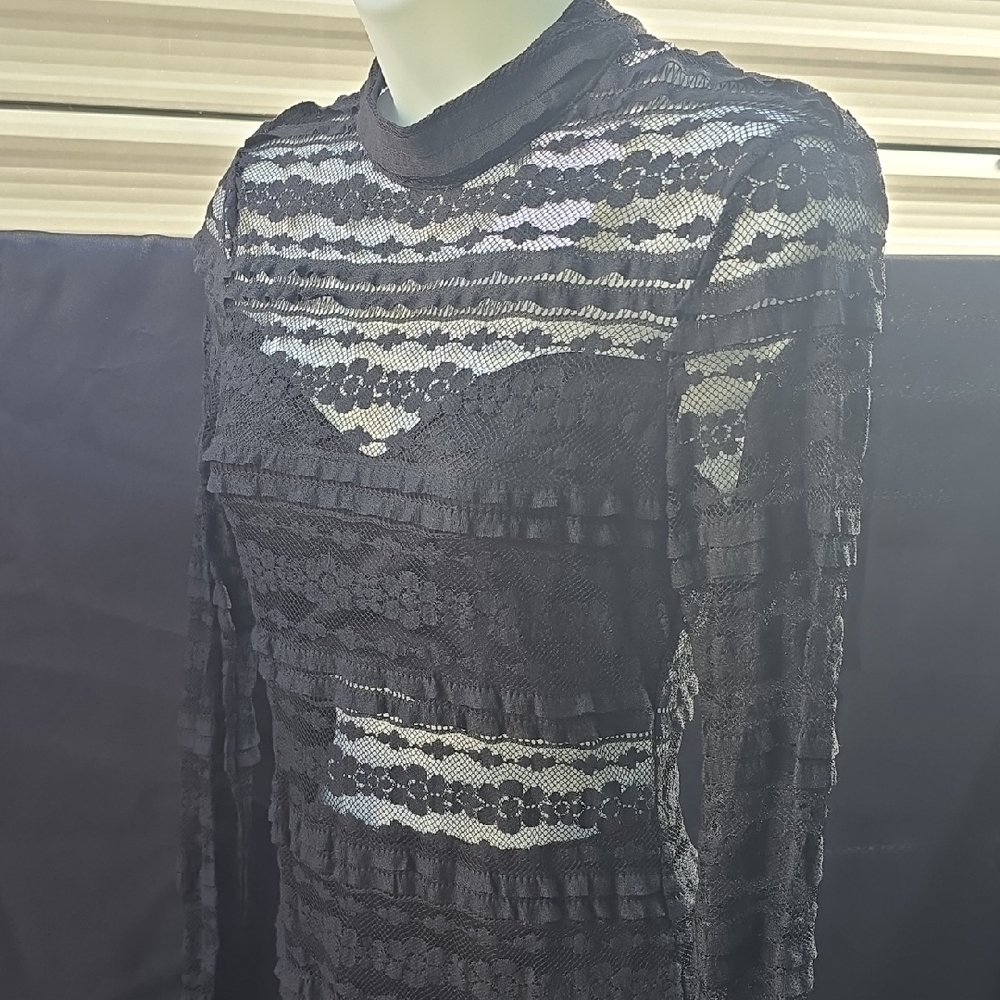 Lush Elegant Black Lace Long Sleeve Dress